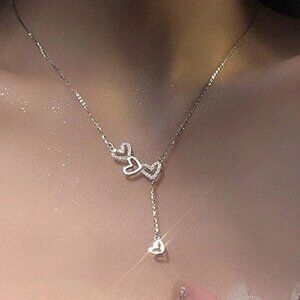 1pc.  Elegant Triple Heart Tassel Necklace